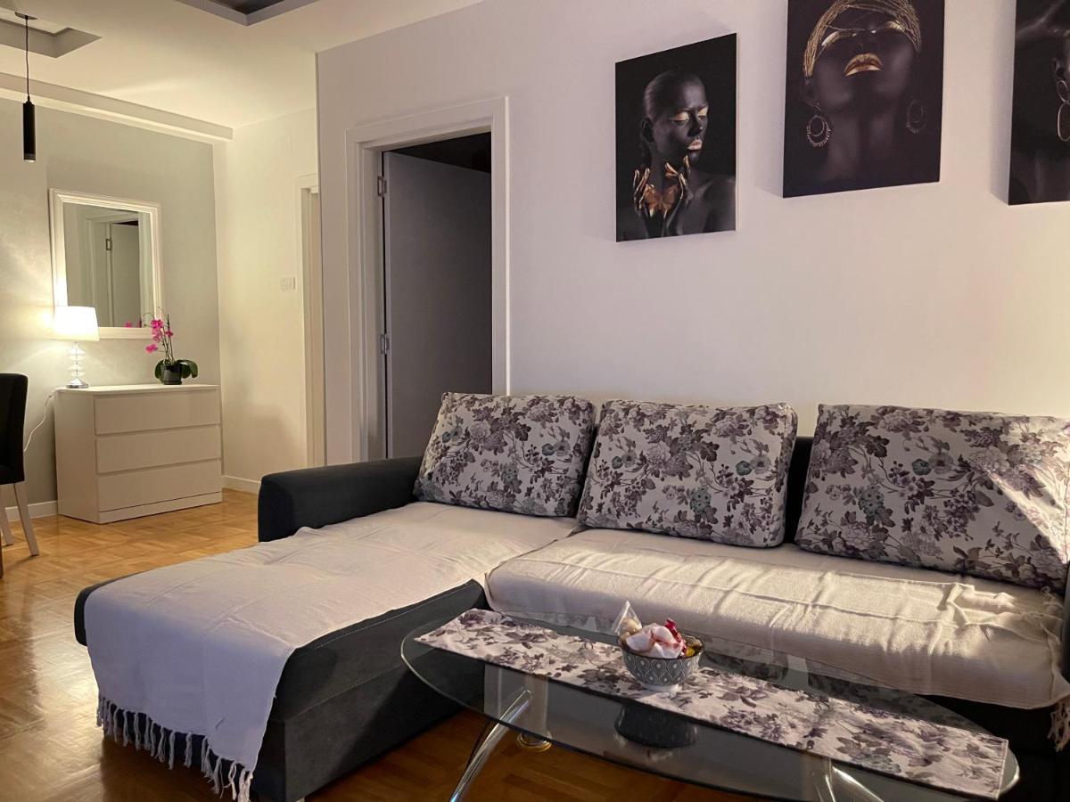 Apartman Mdb Subotica Eksteriør bilde