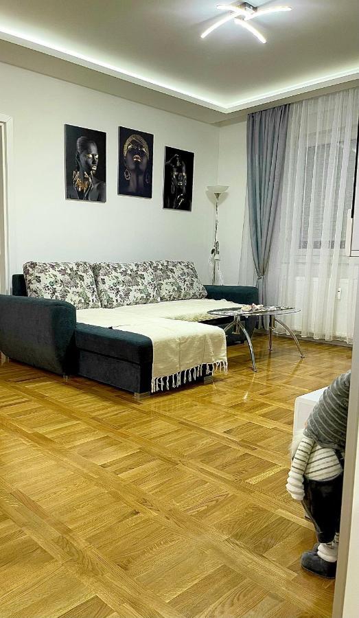 Apartman Mdb Subotica Eksteriør bilde